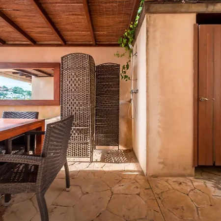 Villa Villa Aurora *